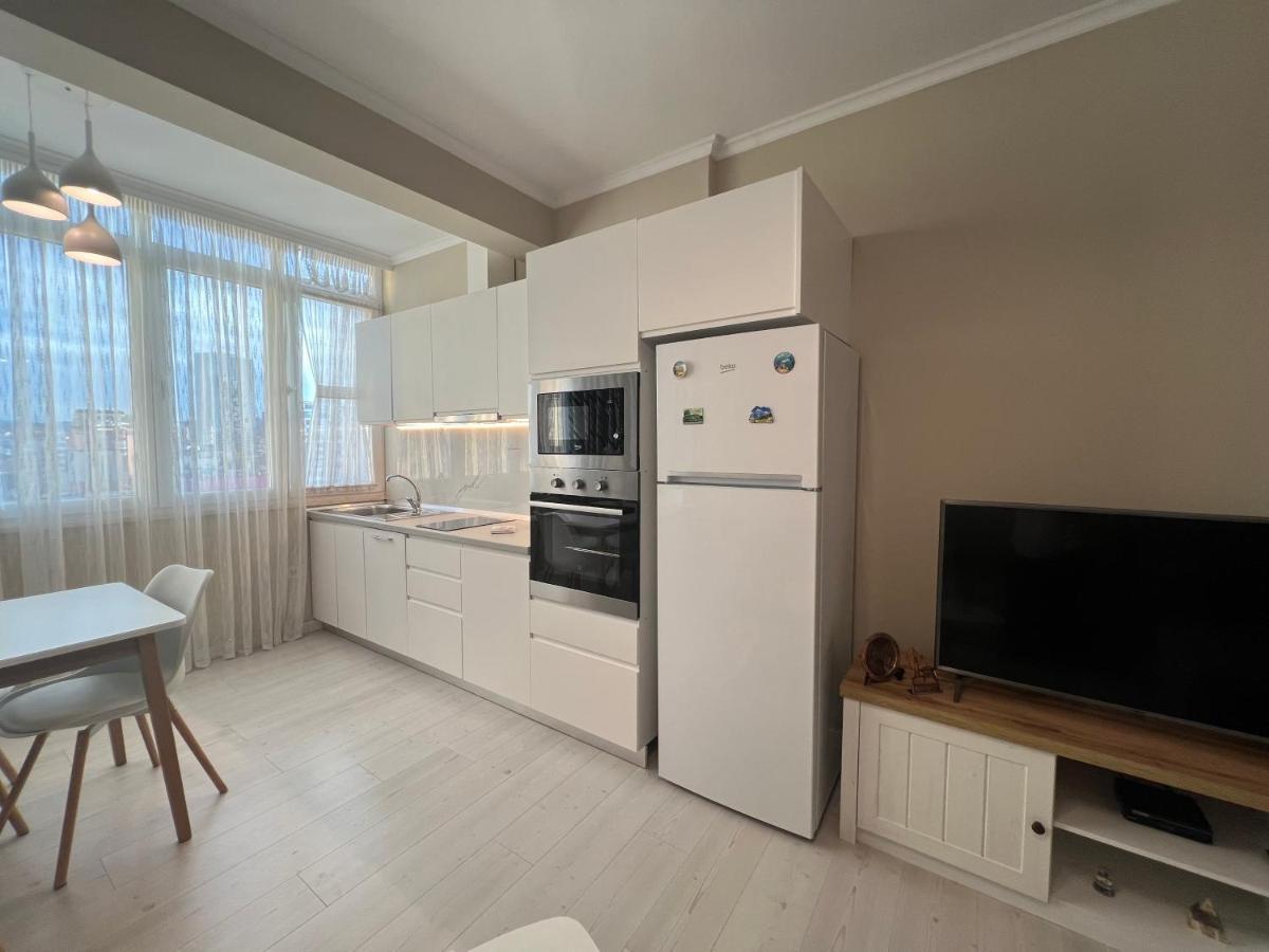 Grand New Bazaar Apartment Tirana Bagian luar foto