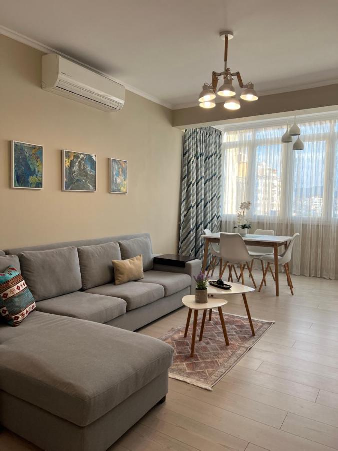 Grand New Bazaar Apartment Tirana Bagian luar foto