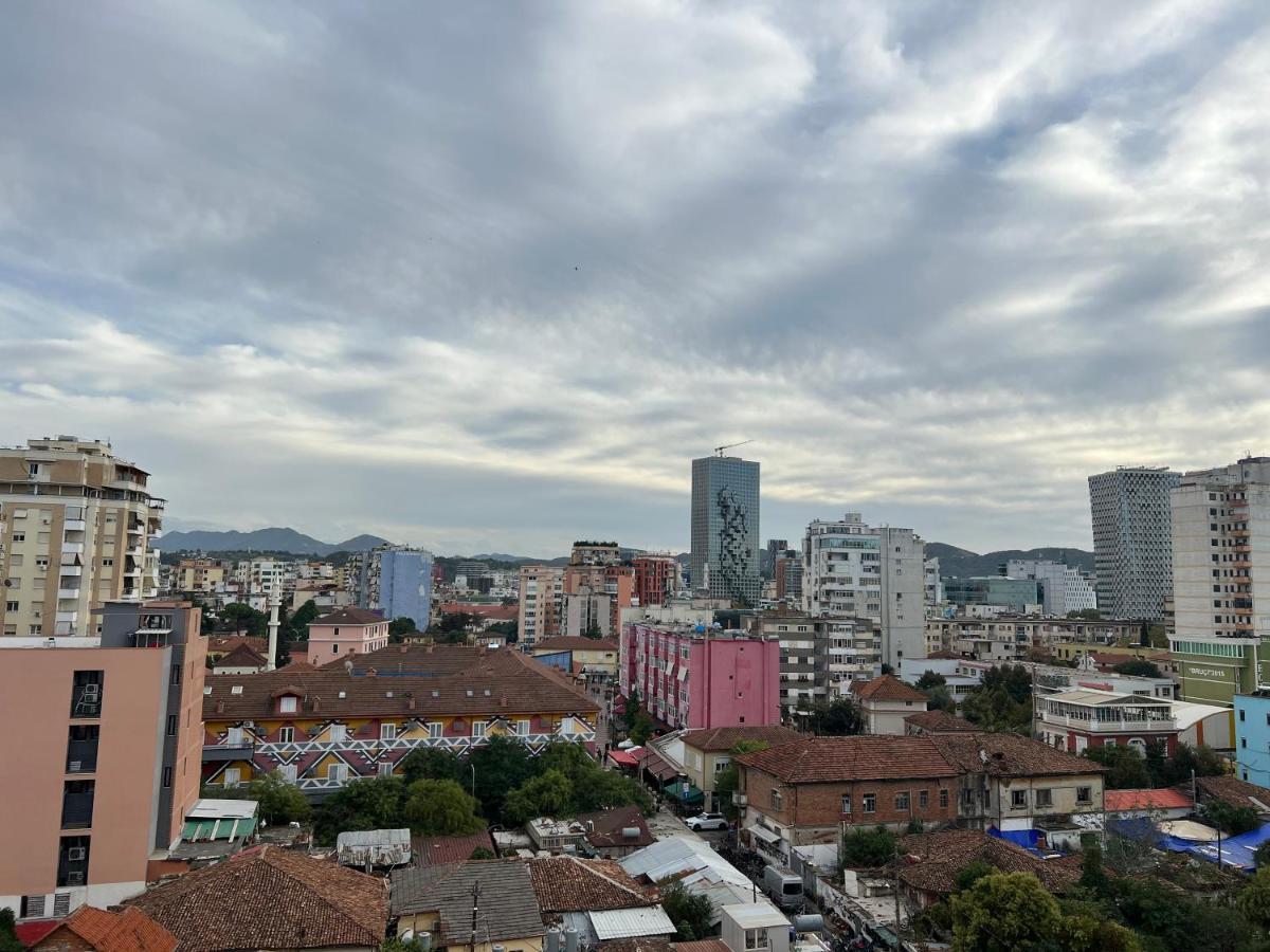 Grand New Bazaar Apartment Tirana Bagian luar foto